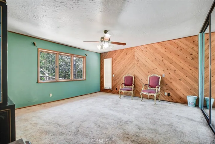12915 Greensboro, Victorville, California 92395