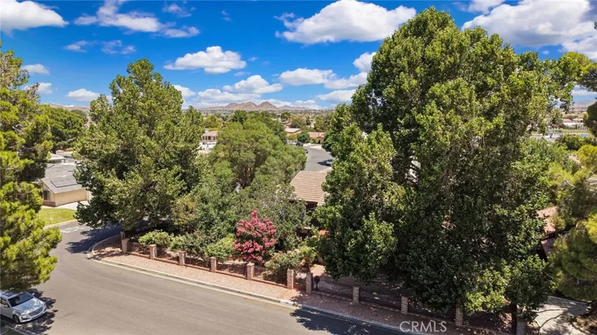 12915 Greensboro, Victorville, California 92395