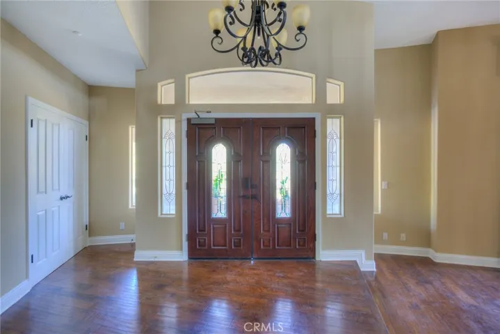 5839 Via Susana, Riverside, California 92506