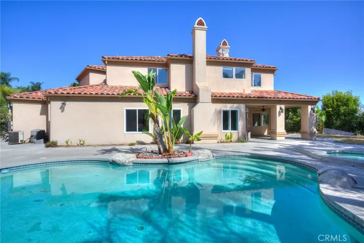5839 Via Susana, Riverside, California 92506
