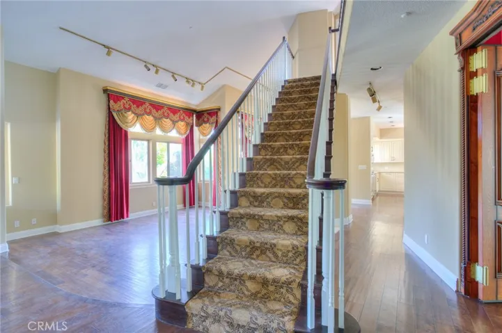 5839 Via Susana, Riverside, California 92506