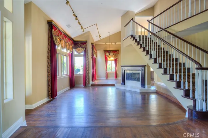 5839 Via Susana, Riverside, California 92506
