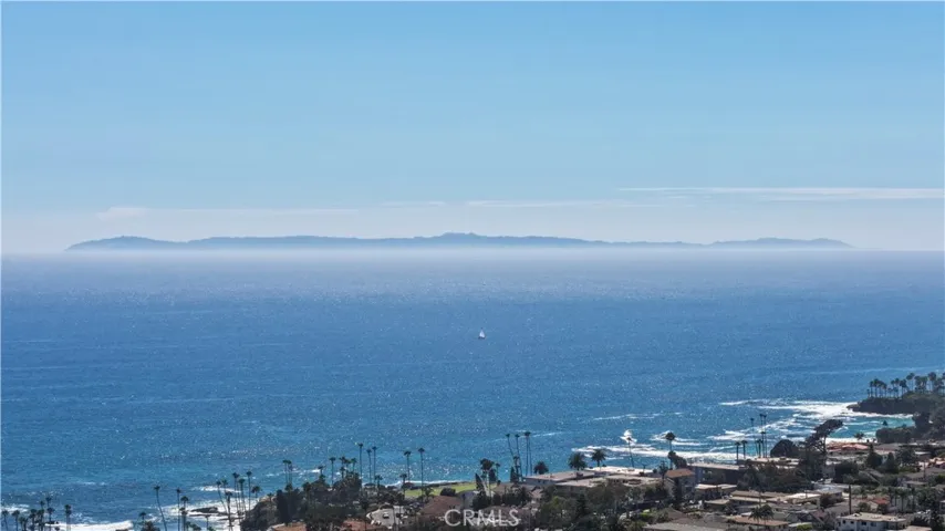 135 High Drive, Laguna Beach, California 92651