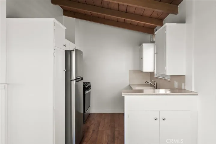 135 High Drive, Laguna Beach, California 92651