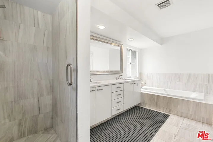 4555 Don Pio Drive, Los Angeles, California 91364