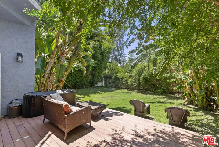 4555 Don Pio Drive, Los Angeles, California 91364