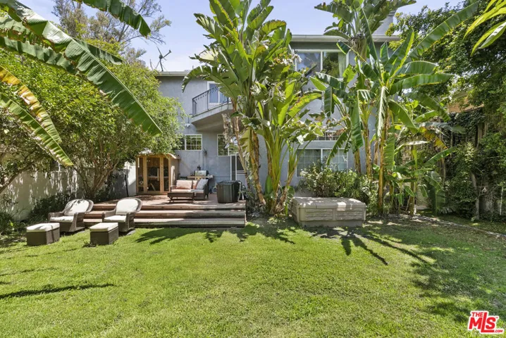 4555 Don Pio Drive, Los Angeles, California 91364