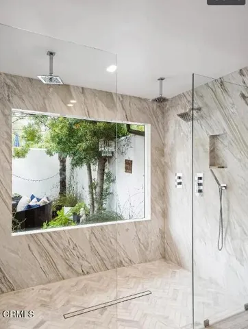 Primary Shower