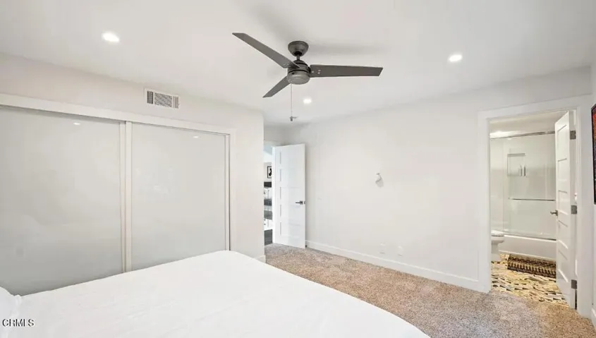 Bed w Bath