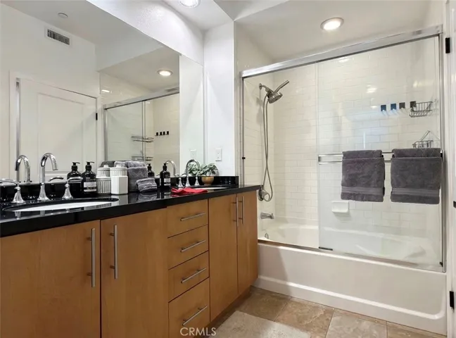 150 The Promenade N, Long Beach, California 90802
