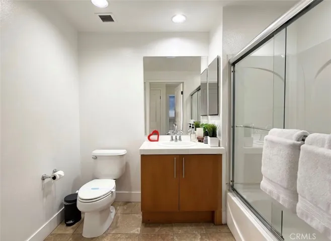 150 The Promenade N, Long Beach, California 90802