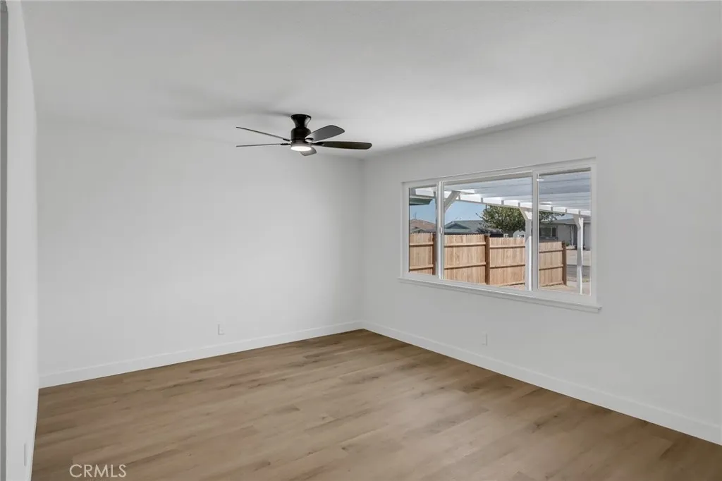 530 Kelly, Barstow, California 92311 — photo 5