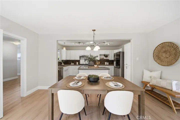 3249 Petaluma, Long Beach, California 90808