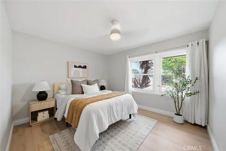 3249 Petaluma, Long Beach, California 90808