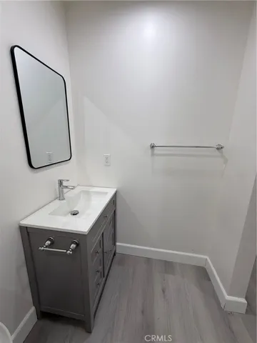 9013 Oneida, Los Angeles, California 91352
