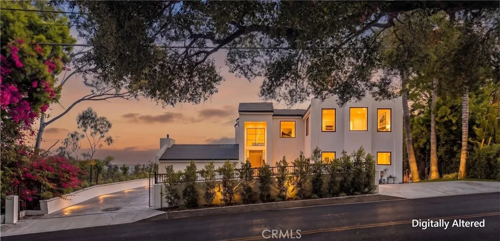 3566 Beverly Glen