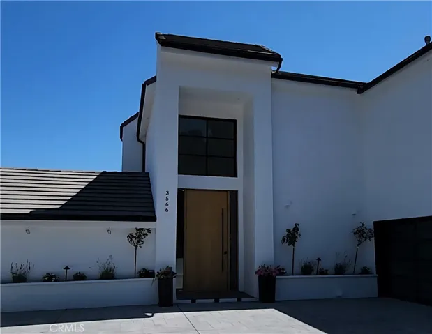 3566 Beverly Glen, Sherman Oaks, California 91423