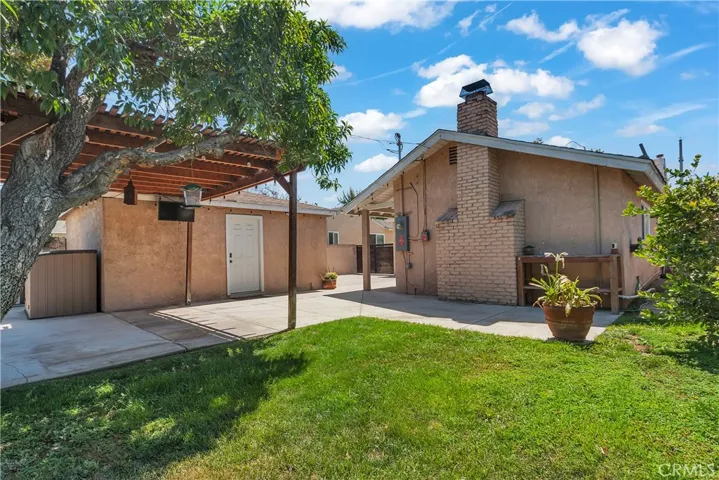 5944 Pennswood, Lakewood, California 90712