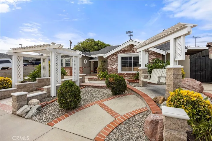 16124 Silvergrove Drive, Whittier, California 90604