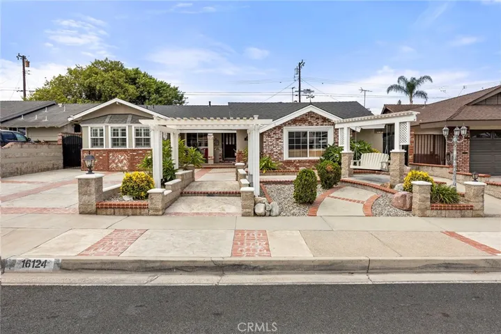 16124 Silvergrove Drive, Whittier, California 90604