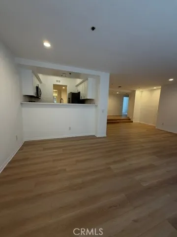 12011 205 Goshen Avenue, Brentwood, California 90049