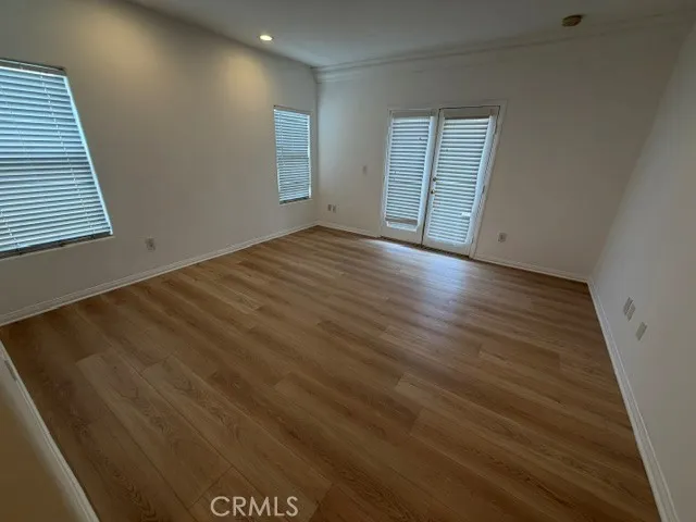 12011 205 Goshen Avenue, Brentwood, California 90049