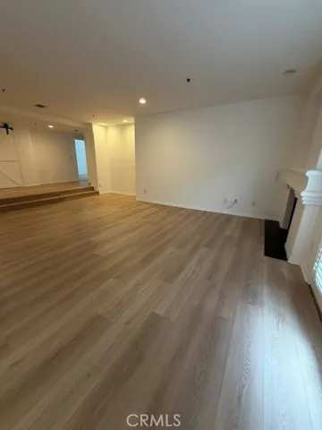 12011 205 Goshen Avenue, Brentwood, California 90049