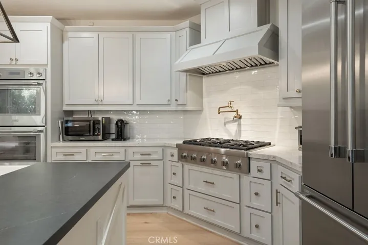 2555 Reynolds Drive, Tustin, California 92782