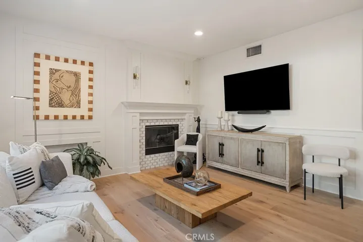 2555 Reynolds Drive, Tustin, California 92782