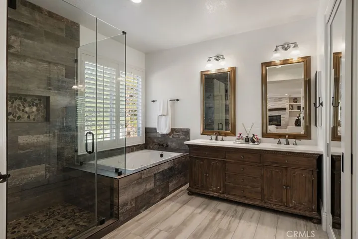 2555 Reynolds Drive, Tustin, California 92782