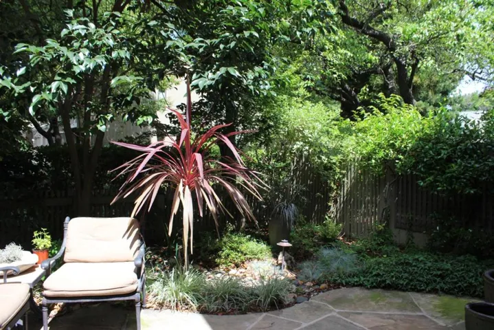 228 Flynn Avenue, Mountain View, California 94043