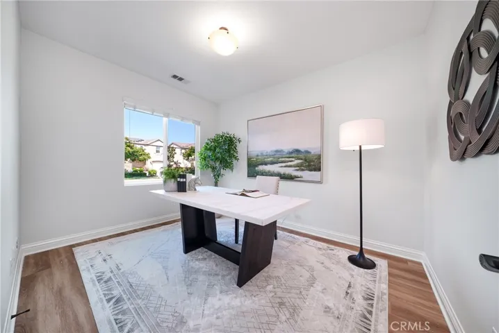 5080 S Oxford Ln., Ontario, California 91762