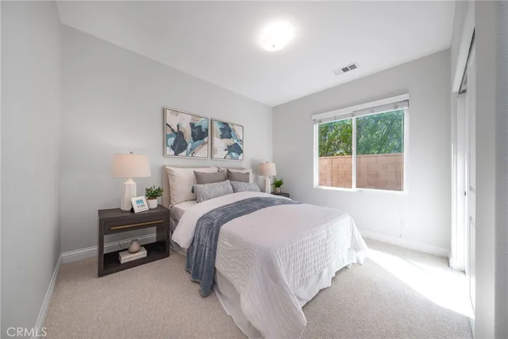 5080 S Oxford Ln., Ontario, California 91762