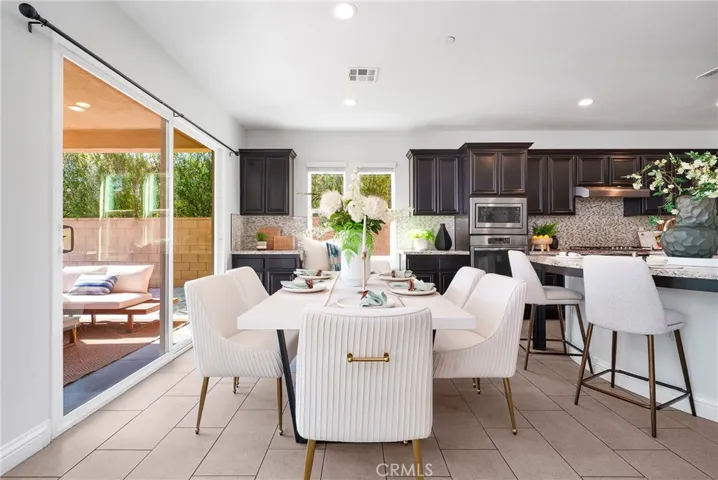 5080 S Oxford Ln., Ontario, California 91762