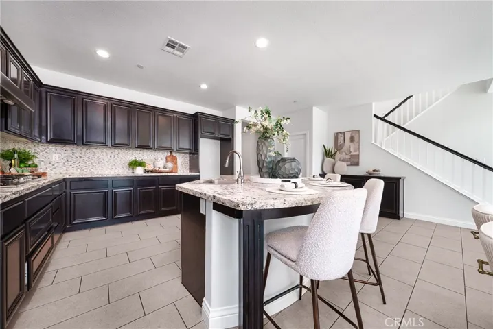5080 S Oxford Ln., Ontario, California 91762