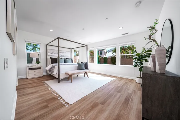 5080 S Oxford Ln., Ontario, California 91762