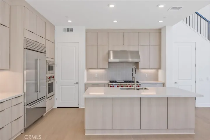 169 Creation, Irvine, California 92618