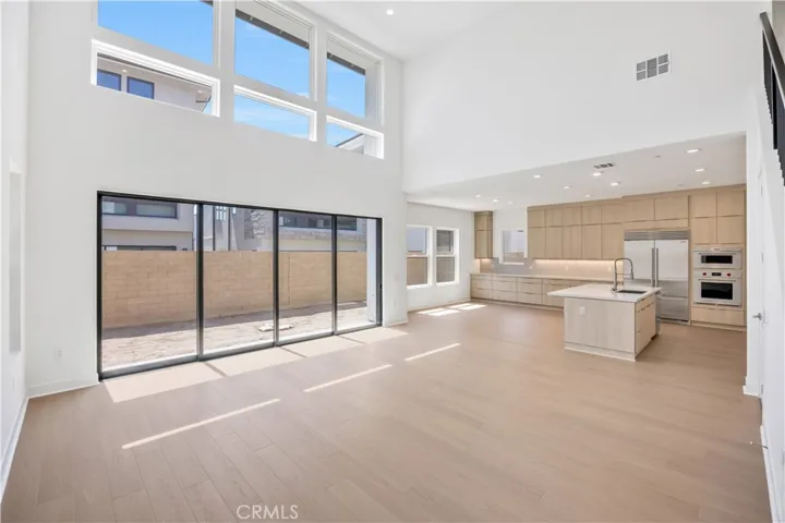 169 Creation, Irvine, California 92618