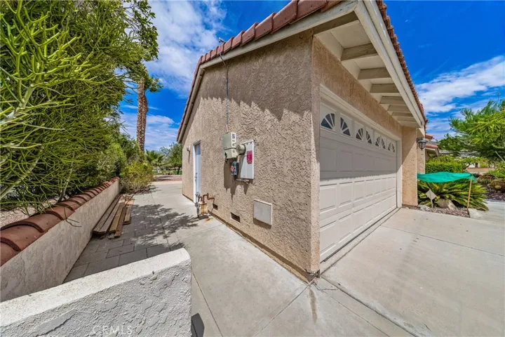 9607 Oakmount, Desert Hot Springs, California 92240