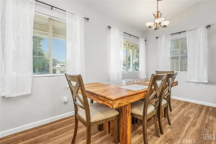 9004 Jenna Kathryn, Bakersfield, California 93312