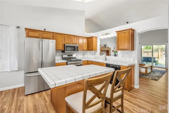 9004 Jenna Kathryn, Bakersfield, California 93312
