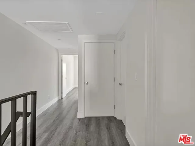 5752 Kester Avenue, Van Nuys, California 91411