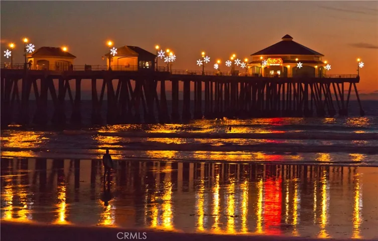 6885 Cambria Cove, Huntington Beach, California 92648