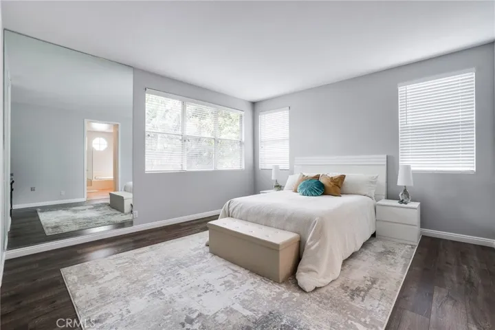 6885 Cambria Cove, Huntington Beach, California 92648