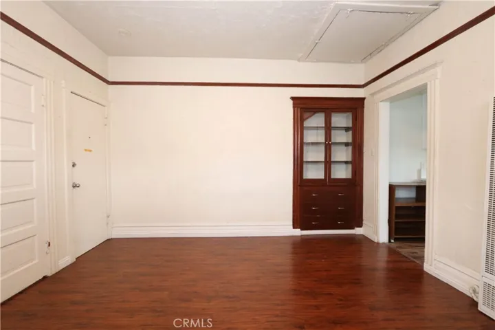 3907 Chestnut Street, Riverside, California 92501