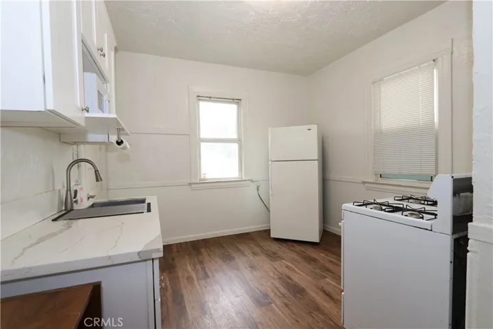 3907 Chestnut Street, Riverside, California 92501
