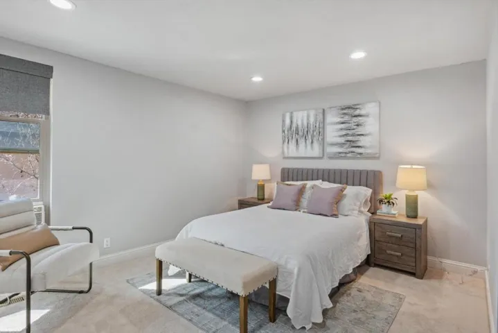 205 Red Oak Drive P, Sunnyvale, California 94086