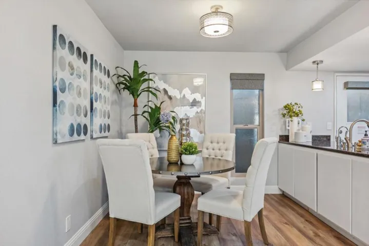 205 Red Oak Drive P, Sunnyvale, California 94086
