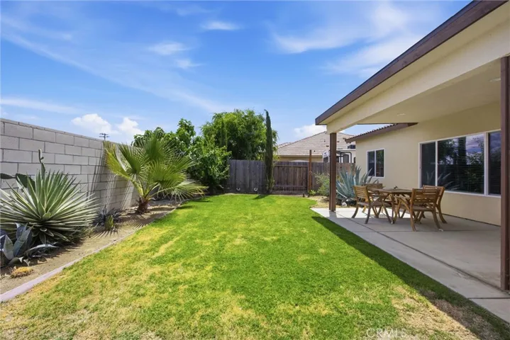 1906 Mcintosh Way, Bakersfield, California 93312