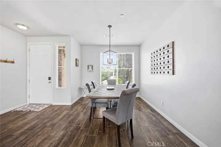 1906 Mcintosh Way, Bakersfield, California 93312